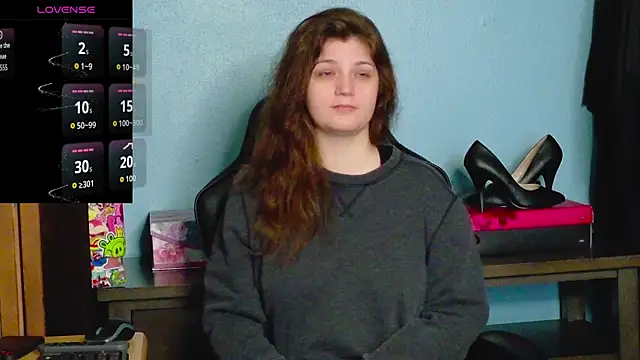 Snapshot of TreeJeanne chatting on November 2025 02:53:02 AM TreeJeanne online show from November 2025 02:53:02 AM