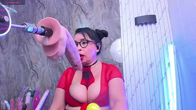 annie wigg online show from November 2025 03:39:02 AM