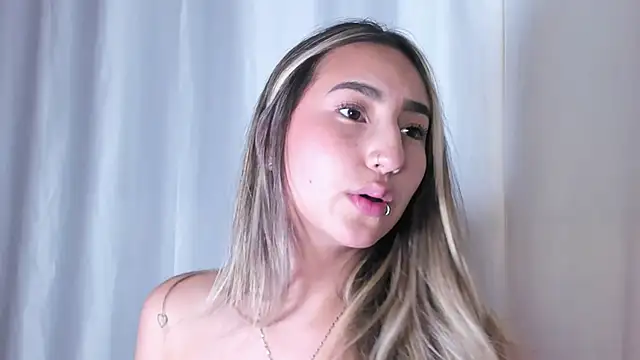  Emma Valka online show from December 2024 12:39:02 AM