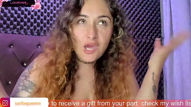 Snapshot of saara_queen_ chatting on February 2025 03:12:01 AM saara queen  online show from February 2025 03:12:01 AM