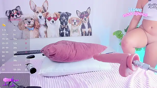 ashley nicoll online show from November 2025 01:54:02 PM