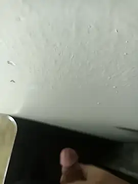 Snapshot of Hot_Boy_2004 chatting on January 2025 03:13:01 AM Hot Boy 2004 online show from January 2025 03:13:01 AM