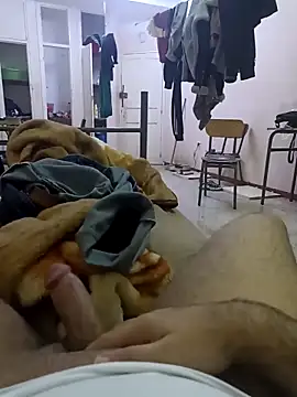 Snapshot of Hot_Boy_2004 chatting on February 2026 01:25:02 AM Hot Boy 2004 online show from February 2026 01:25:02 AM