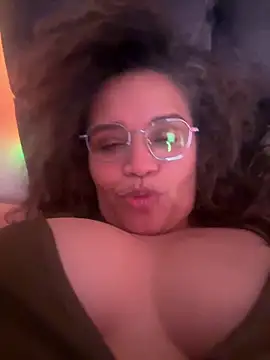 Alma Sexyy online show from December 2025 08:26:01 PM