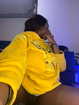 Cherrytowild online show from November 2025 06:29:02 PM