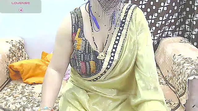 Snapshot of sheetaldave chatting on March 2025 06:55:01 PM sheetaldave online show from March 2025 06:55:01 PM