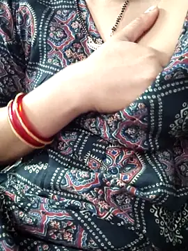 Snapshot of Aaradhya chatting on January 2026 01:43:01 AM Aaradhya online show from January 2026 01:43:01 AM