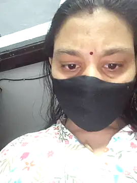 Snapshot of Aaradhya chatting on February 2026 01:02:02 AM Aaradhya online show from February 2026 01:02:02 AM