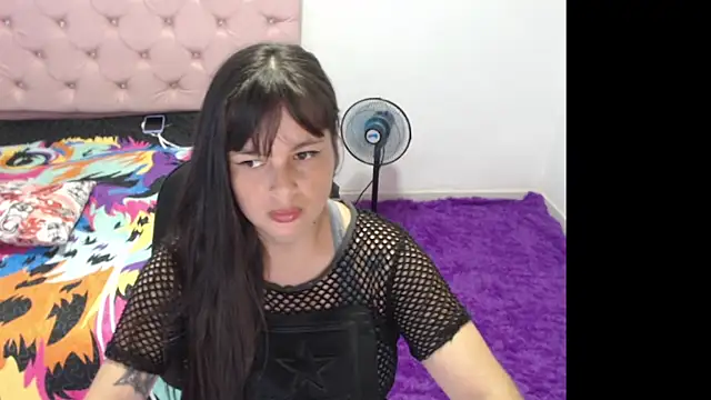 Aliciaheart online show from April 2026 06:25:02 PM