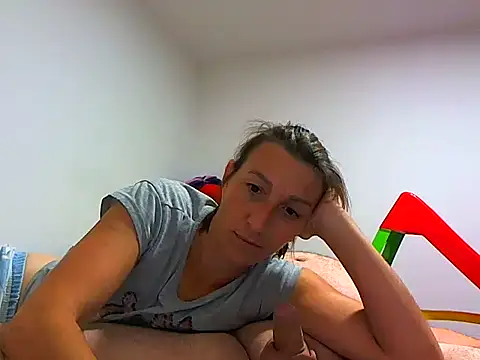 Kassandra mike online show from October 2025 06:30:01 PM