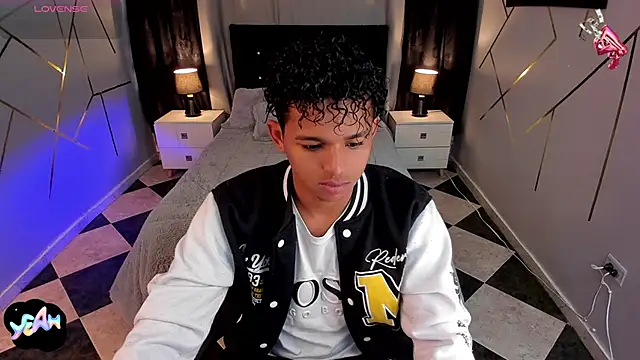 Noah Smith04 online show from January 2025 12:48:02 PM