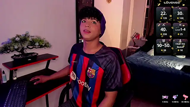 Noah Smith04 online show from September 2025 06:50:02 AM