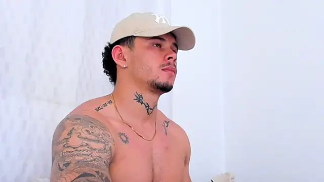 NoahhBrown online show from September 2025 05:30:01 AM