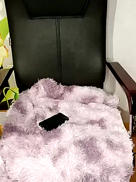 Blythe 69 online show from December 2024 03:55:01 PM