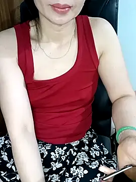 Blythe 69 online show from April 2026 09:39:01 PM