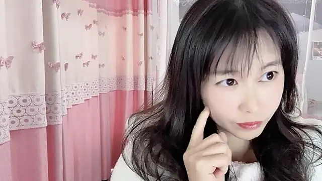 Snapshot of Shleybaby chatting on December 2024 06:43:02 AM Shleybaby online show from December 2024 06:43:02 AM