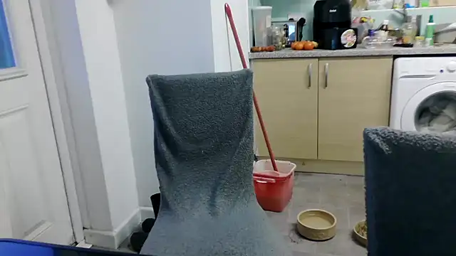 samanthasissieuk online show from January 2026 04:09:01 PM