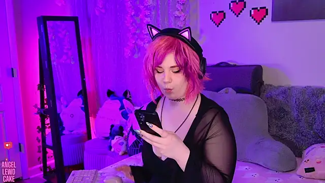 Angel-Lewd-Cake online show from June 2026 12:54:01 AM