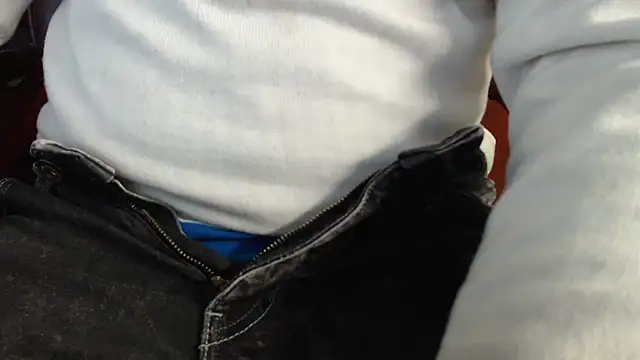 smoothandtiny online show from March 2025 02:10:02 PM