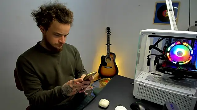 layneinchains online show from December 2025 09:50:02 AM