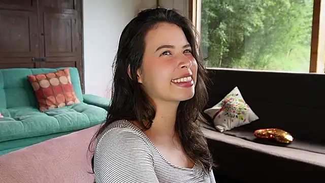 Kozzy  online show from March 2026 07:43:02 PM