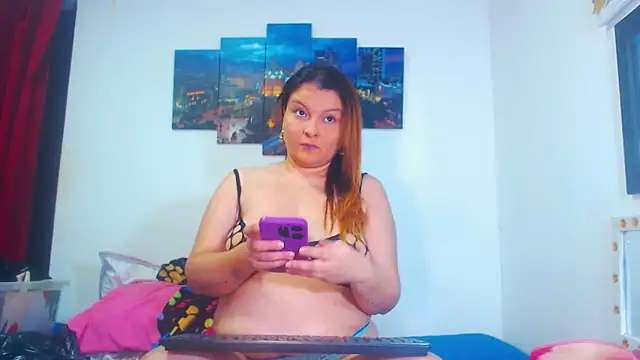 I AM JULIETA SQUIRTS online show from October 2025 10:54:02 PM