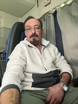 dzhakar online show from December 2025 12:58:01 PM