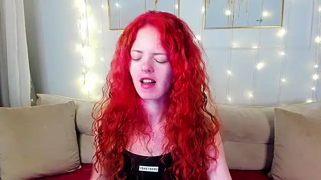 RubyAttwood online show from December 2024 06:48:01 AM