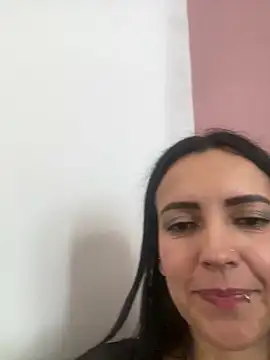 SuzanSmithh online show from January 2025 01:51:02 PM