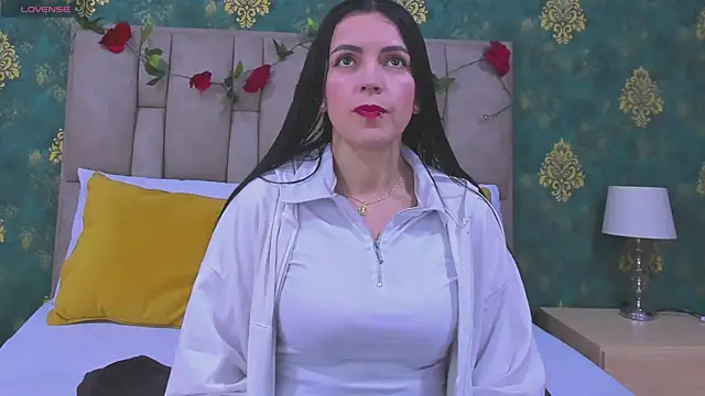 SuzanSmithh online show from November 2025 11:10:02 AM