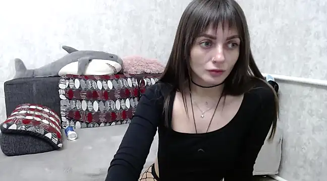 LikaLuis online show from February 2025 06:31:02 PM