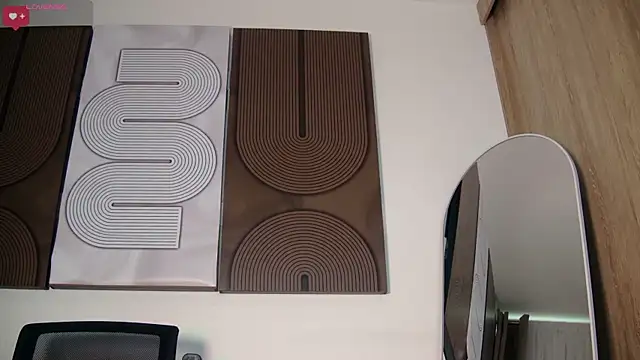 aidaadams online show from March 2026 12:23:02 PM