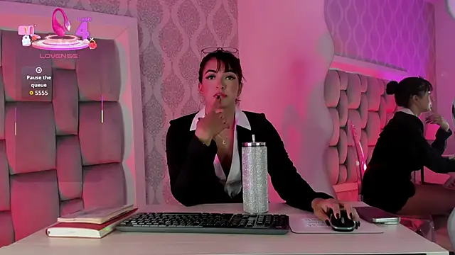 Scarleth6 online show from May 2026 08:05:02 PM