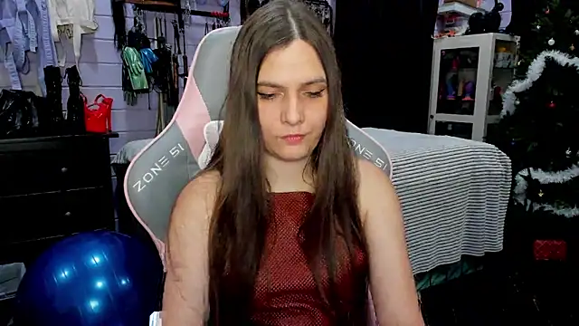 Snapshot of Stroynyash chatting on December 2024 04:29:02 PM Stroynyash online show from December 2024 04:29:02 PM