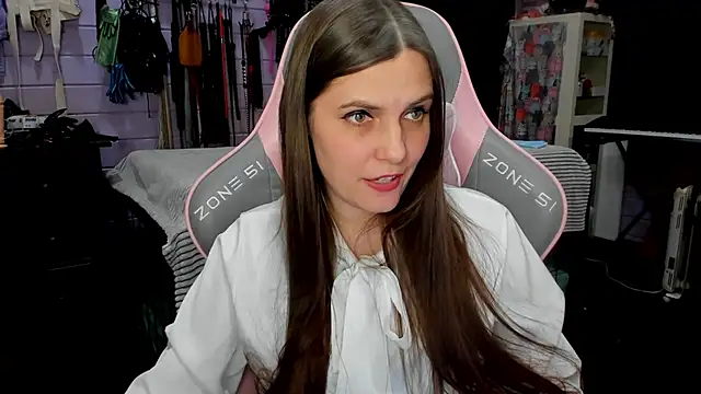 Snapshot of Stroynyash chatting on February 2025 07:21:01 PM Stroynyash online show from February 2025 07:21:01 PM