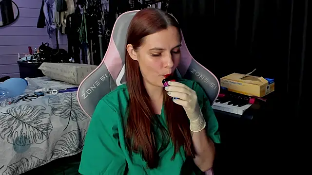 Snapshot of Stroynyash chatting on November 2025 09:24:02 PM Stroynyash online show from November 2025 09:24:02 PM