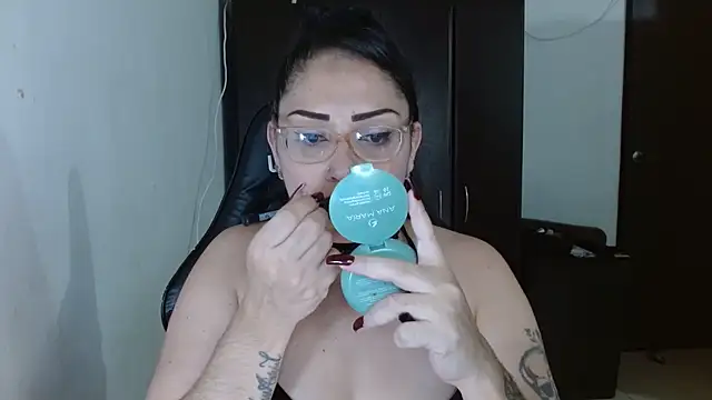 natashasmithe online show from November 2025 01:05:02 AM