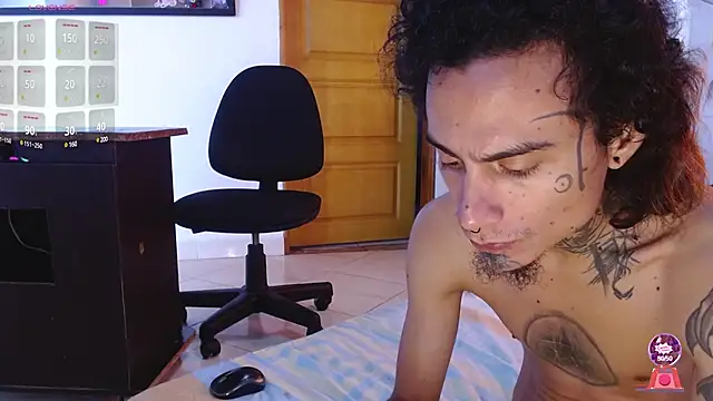 Tiffany prettygirl online show from March 2025 03:29:02 PM