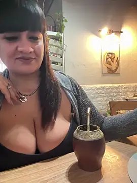 Sensualmente333 online show from June 2026 12:28:02 PM