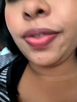 PUSHYLATE online show from November 2025 09:24:02 PM