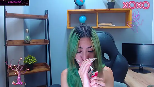 Erika Stevens online show from October 2025 02:40:02 PM