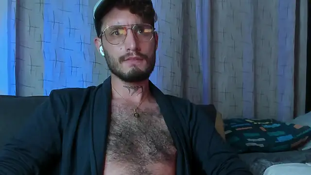 Snapshot of axel_giracr chatting on March 2025 12:51:01 AM axel giracr online show from March 2025 12:51:01 AM