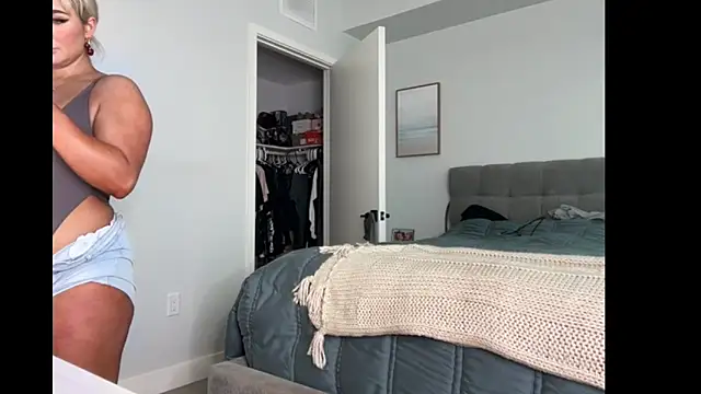 ElenaErickson online show from October 2025 07:58:02 PM