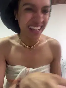 valentinabaez online show from March 2025 01:39:01 PM