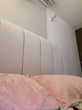 Nathcurly  online show from January 2026 03:09:02 AM