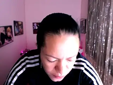 Cristal w online show from January 2025 04:17:02 PM