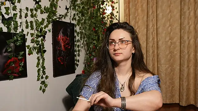 Snapshot of NaughtYHomemadE chatting on October 2025 05:19:02 PM NaughtYHomemadE online show from October 2025 05:19:02 PM