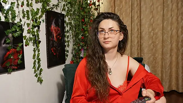 Snapshot of NaughtYHomemadE chatting on November 2025 06:10:01 PM NaughtYHomemadE online show from November 2025 06:10:01 PM