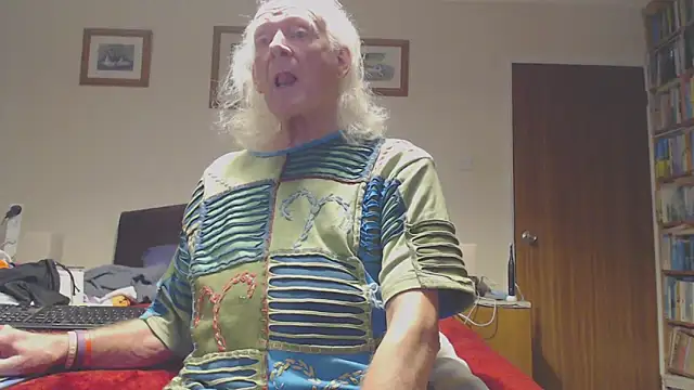 WaverlyKernow online show from February 2026 03:46:02 PM