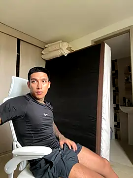 Snapshot of sendfer chatting on October 2025 08:28:01 PM sendfer online show from October 2025 08:28:01 PM